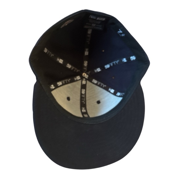 New Era Tacoma Rainiers MILB R Logo Fitted Hat 7 3/8 - Picture 5 of 7